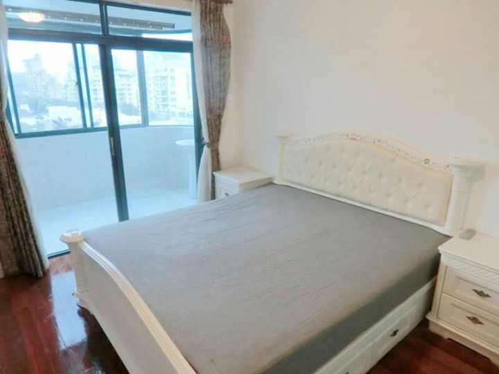 上海紅芙家政大量招聘育嬰師、育兒嫂，住家保姆